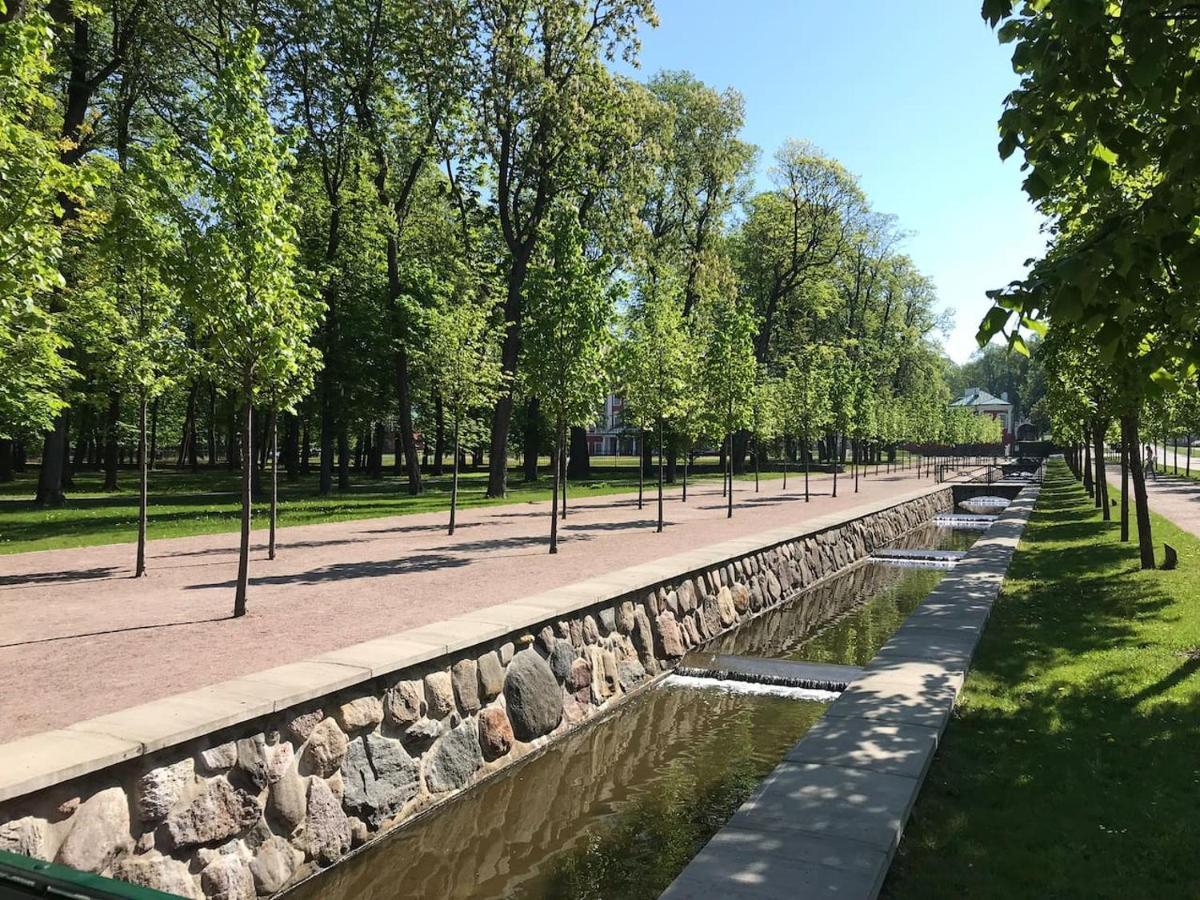 1 Bedroom Apartment Near Kadriorg Swan Pond Tallinn Eksteriør billede